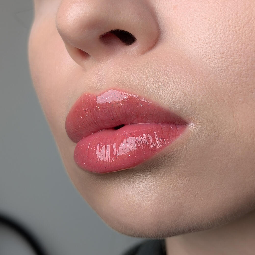 Lipper блиск для губ Smells Like Money 