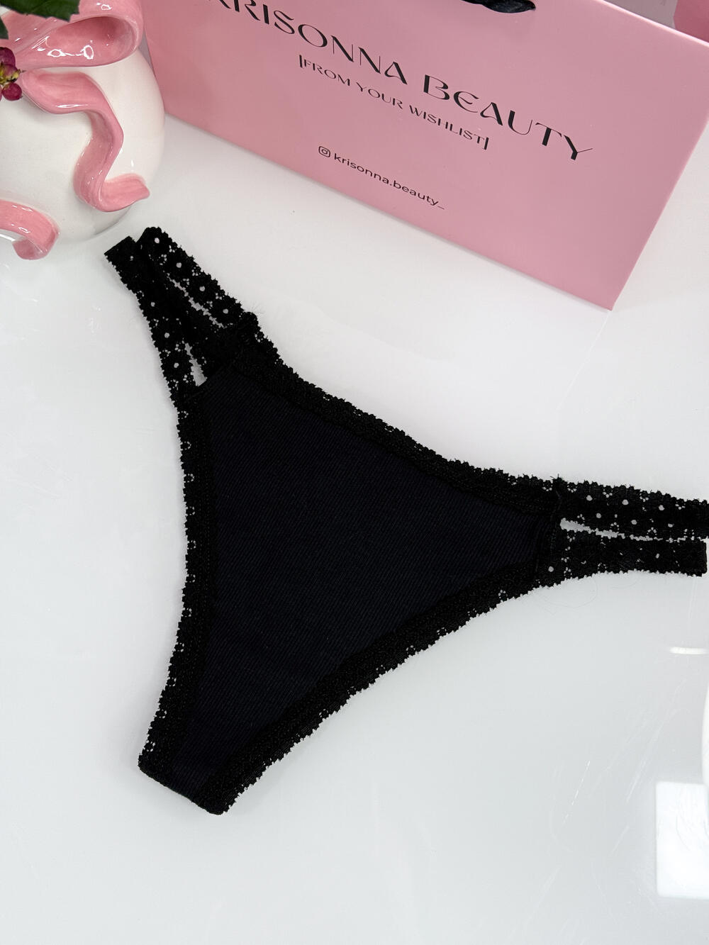 Трусики Wink Strappy Thong розмір S Pure Black 