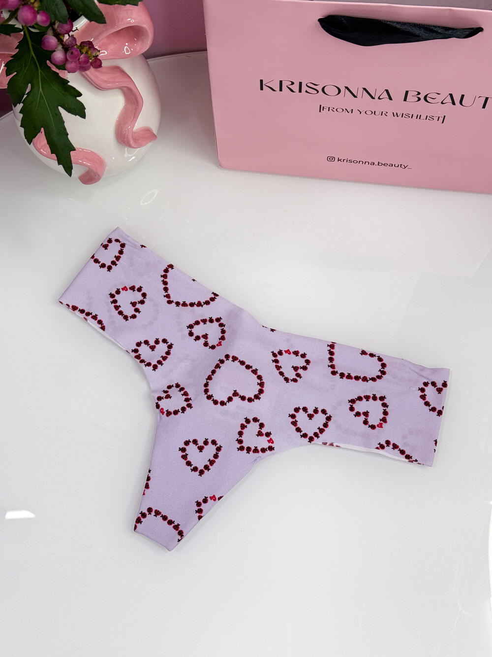 No-Show Thong Panty розмір S лавандові з сердечками 