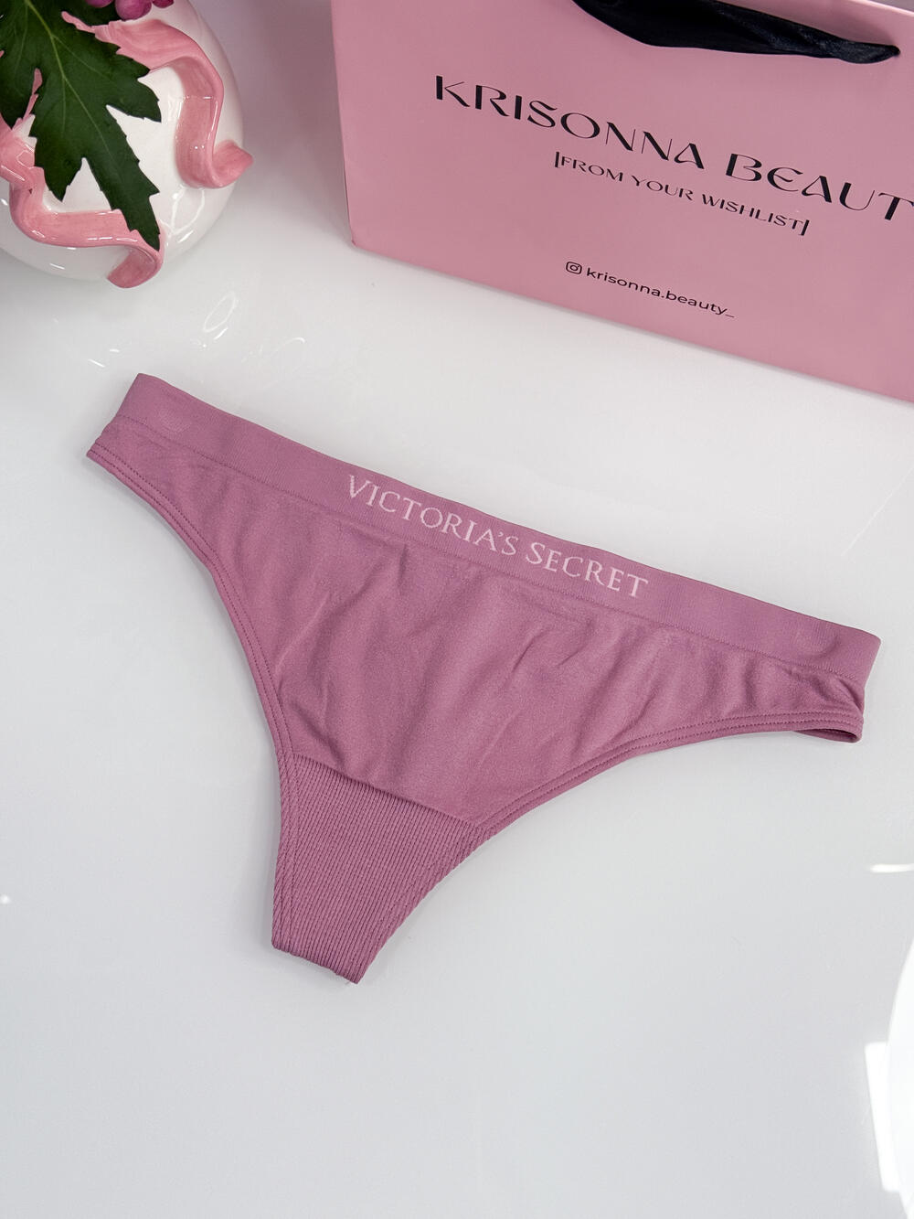 Seamless Thong Panty розмір S рожеві 