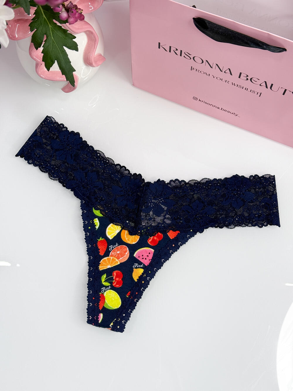 Wink Lace-Trim Thong Panty розмір S Noir Navy Fruit Print (7CWQ) 