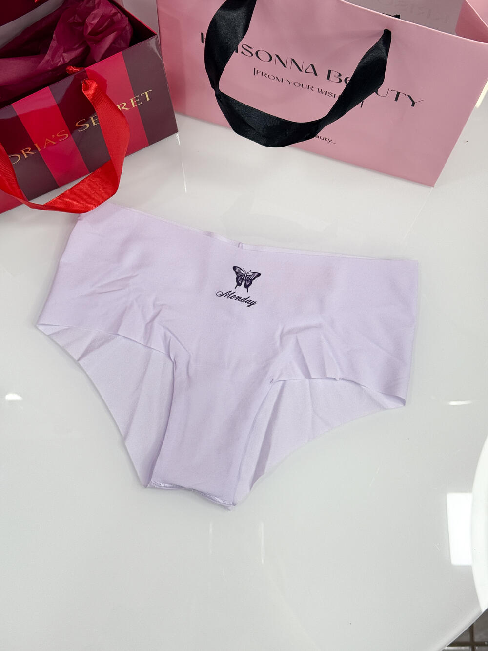 No-Show Cheeky Panty розмір S  Monday 