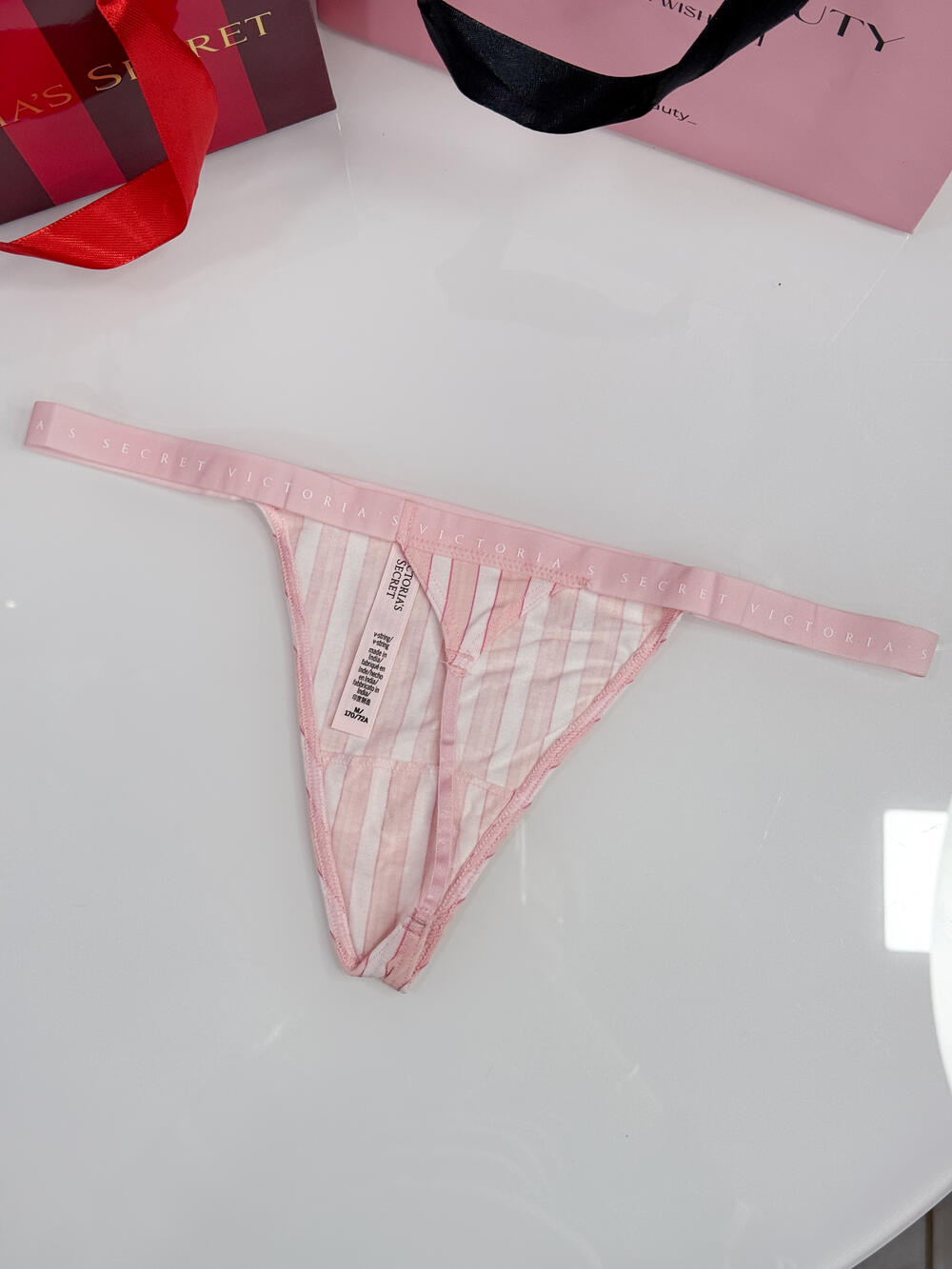 Stretch Cotton V-String Panty розмір М рожеві в смужку