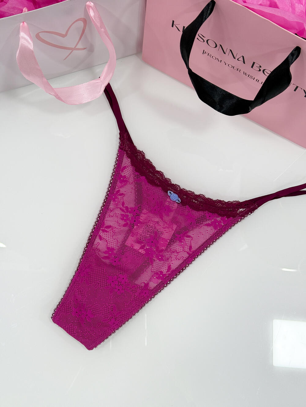 Lace String Thong Panty розмір L фуксія 